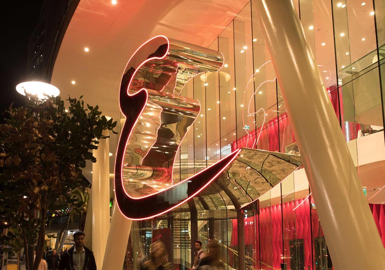 Emporium Hotel South Bank Brisbane Luaran gambar The staircase at the entrance of the restaurant